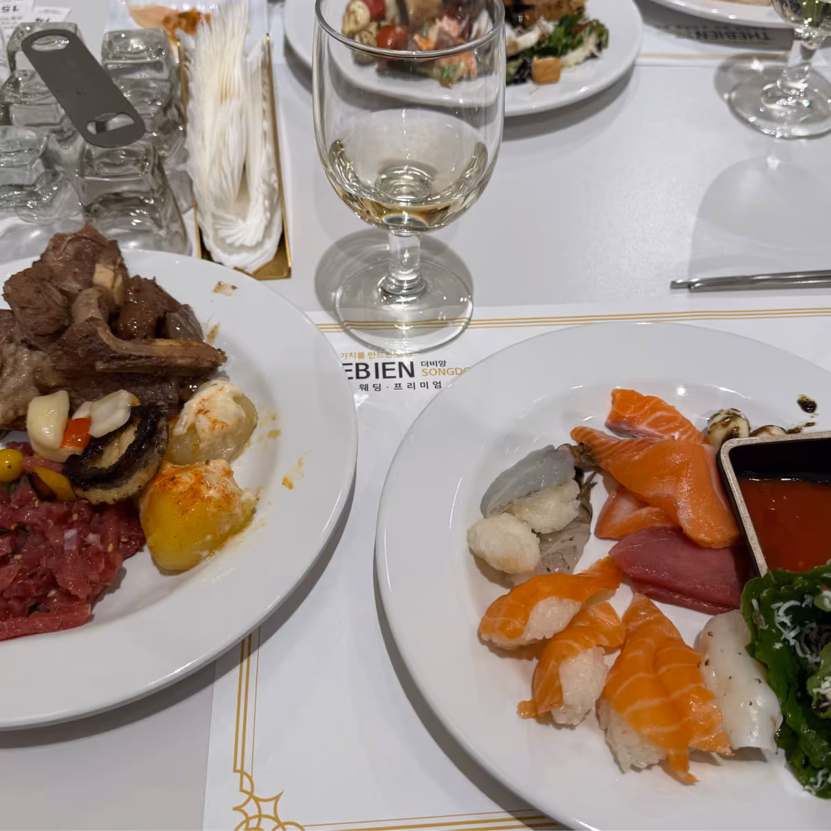 더비앙 송도 후기 - 친구 돌잔치 방문 후 홀도 예쁘고 음식도 맛있어서 계약을 염두해두고 방문했는…